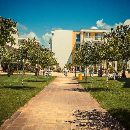 Visit Holiday דירה *